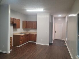 129 Manhattan St in Middletown, OH - Building Photo