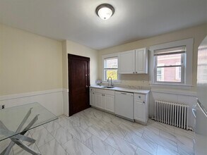 39 Michigan Ave, Unit 1 in Somerville, MA - Building Photo - Building Photo