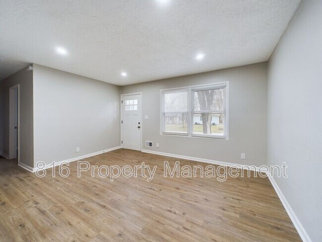 property at 13802 12th St