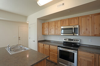 Heron Pointe Apartments in Berthoud, CO - Building Photo - Interior Photo