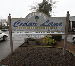 Cedar Lane Apartment Community in Portland, OR - Building Photo - Building Photo