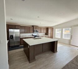 15420 Olde Hwy 80 in El Cajon, CA - Building Photo - Building Photo