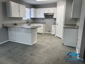 1210 Amberton Pkwy in San Angelo, TX - Building Photo - Building Photo