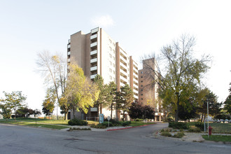 Bayview Tower Apartments in Muskegon, MI - Building Photo - Building Photo