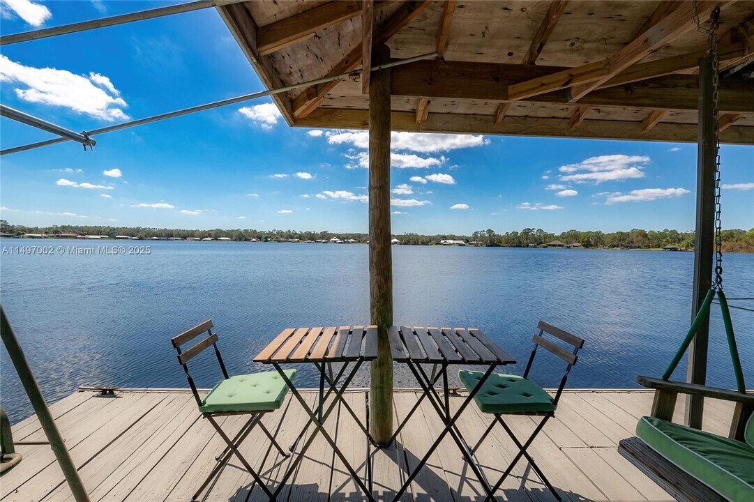 3118 Tanglewylde Ave in Lake Placid, FL - Building Photo
