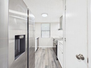 3102 Eaton St in Kansas City, KS - Building Photo - Building Photo