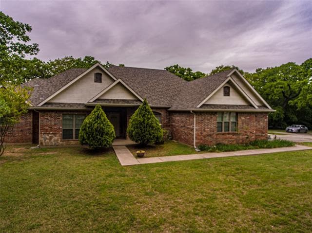 659 Gould St in Pilot Point, TX - Building Photo - Building Photo