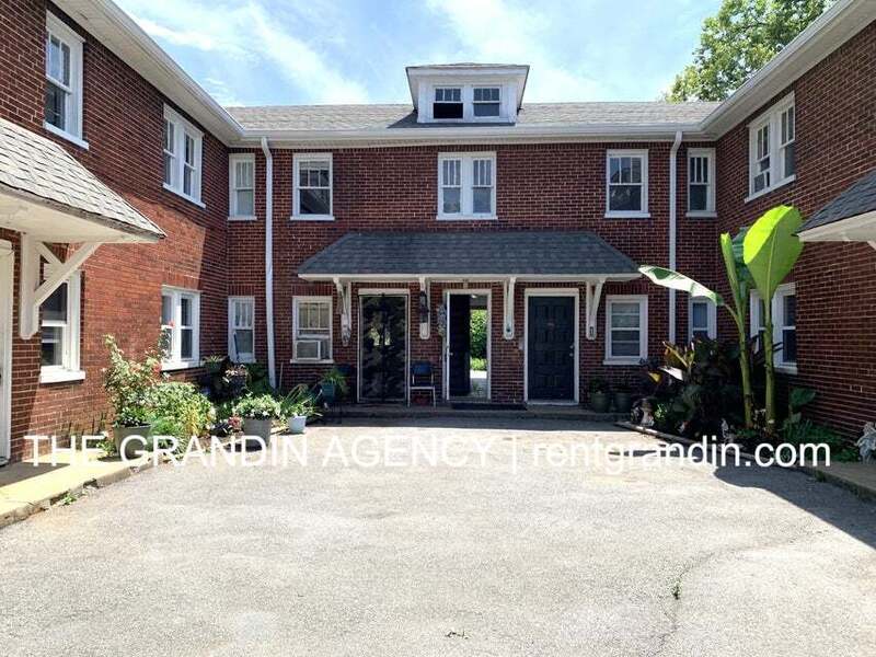 1624 Chapman Ave SW in Roanoke, VA - Building Photo