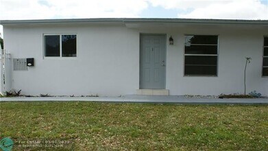 6109 SW 30th St in Miramar, FL - Building Photo - Building Photo