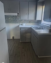 2215 Mobile Ave in Jackson, MS - Building Photo - Building Photo