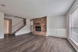 1803 Ridgebrook Dr in Arlington, TX - Building Photo - Building Photo