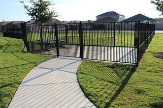 1233 Bosque Ln in Hudson Oaks, TX - Building Photo - Building Photo