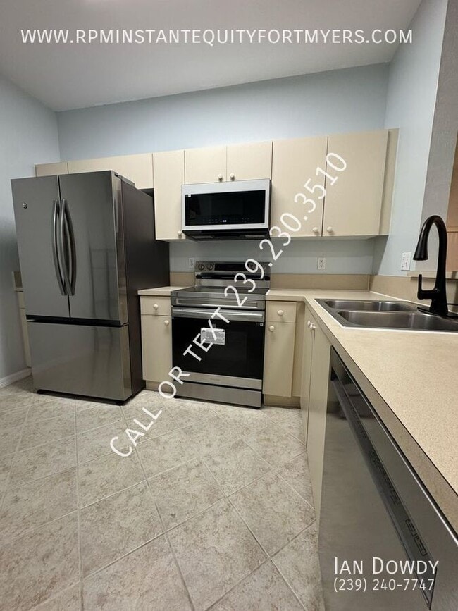 property at 4109 Bellasol Cir