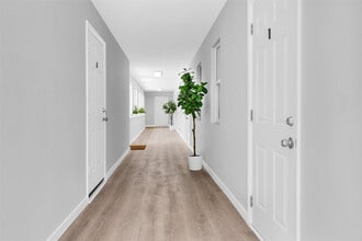 1841 Adams St in Hollywood, FL - Building Photo - Building Photo