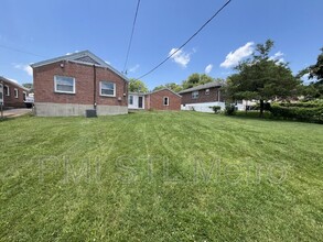 5112 Michael Ave in St. Louis, MO - Building Photo - Building Photo