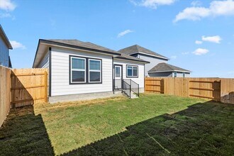 2609 Derwent Dr in Pflugerville, TX - Building Photo - Building Photo