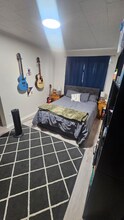 61 Vanderburgh Ave-Unit -2 in Troy, NY - Building Photo - Building Photo