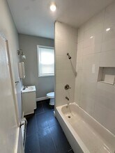 725 S 56th St in Philadelphia, PA - Building Photo - Building Photo