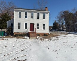 4717 Mill Park Dr in Glen Allen, VA - Building Photo