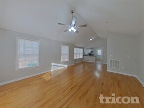 125 St Andrews Pl Dr in Columbia, SC - Building Photo - Building Photo