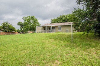 8730 Easy Valley St in San Antonio, TX - Building Photo - Building Photo