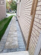 24 Weston Crescent in Ajax, ON - Building Photo - Building Photo