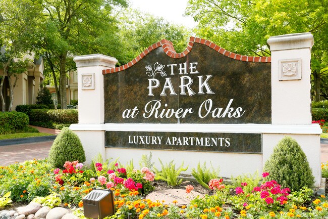 The Park at River Oaks photo'