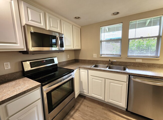 property at 5908 S Willow Way