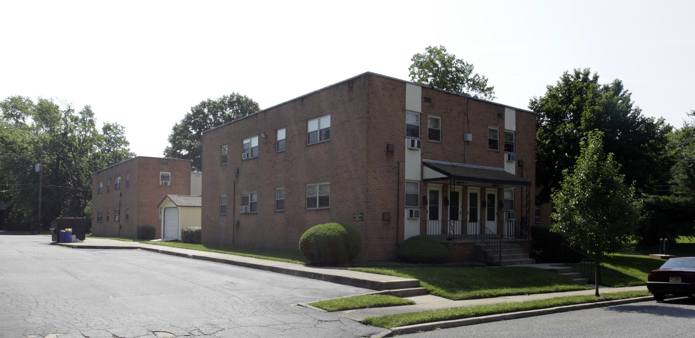 Bel-Air Apartments in Bellmawr, NJ - Building Photo