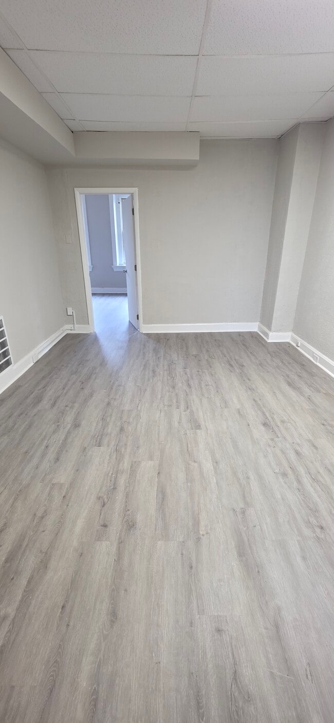 property at 1513 Edmondson Ave