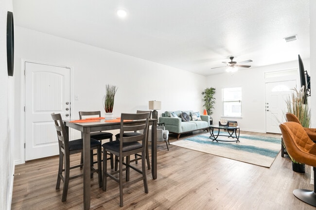 3511 Abraham Dr, Unit A in Killeen, TX - Foto de edificio - Building Photo