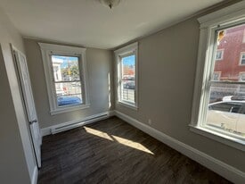 139 Franklin St in Lynn, MA - Building Photo