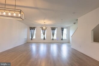 14766 Malloy Ct in Woodbridge, VA - Building Photo - Building Photo