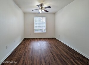 10550 Baymeadows Rd in Jacksonville, FL - Building Photo - Building Photo