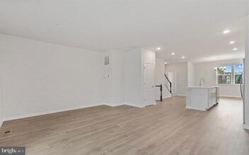 8710 Cherrybark Rd in Clinton, MD - Building Photo - Building Photo