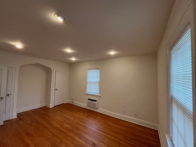 21015 34th Rd