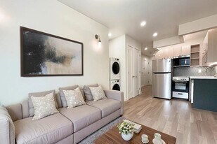 524 W 134th St in New York, NY - Building Photo