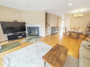 86 Summer St in Arlington, MA - Building Photo - Building Photo
