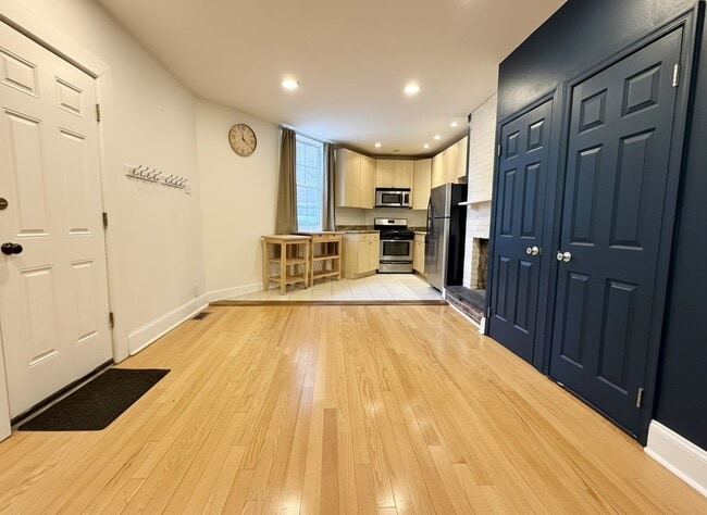 2714 South St in Philadelphia, PA - Building Photo - Building Photo