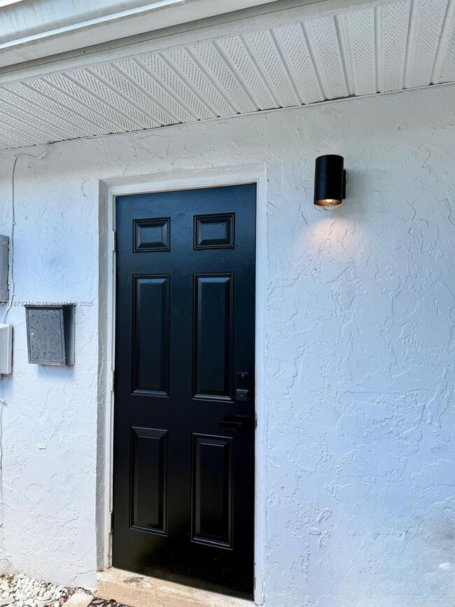 property at 2635 Poinciana Dr