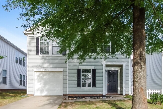 property at 2009 Beckwith Ln
