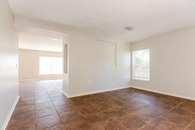19738 Timberbluff Dr in Land O Lakes, FL - Foto de edificio - Building Photo