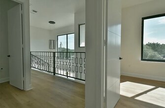 7706 Dakota Cir in Lago Vista, TX - Building Photo - Building Photo