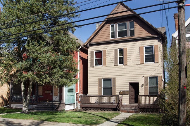 415 S Trenton Ave, Unit 2