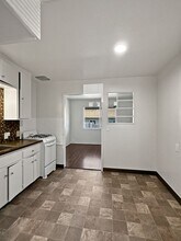 24047 Park St-Unit -24047 in Hayward, CA - Building Photo - Building Photo