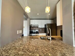 20 2nd St in Jersey City, NJ - Building Photo - Building Photo