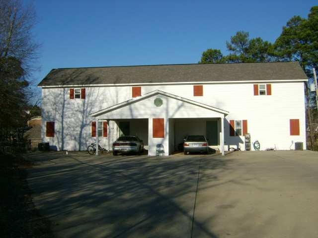 103 McCurry Ter in Hot Springs National Park, AR - Foto de edificio - Building Photo