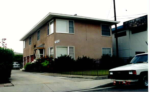 25832-25836 Oak St in Lomita, CA - Foto de edificio