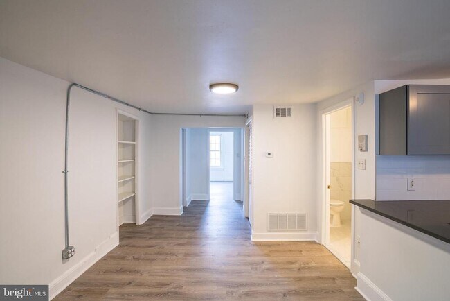 1726 Pine St in Philadelphia, PA - Building Photo - Building Photo