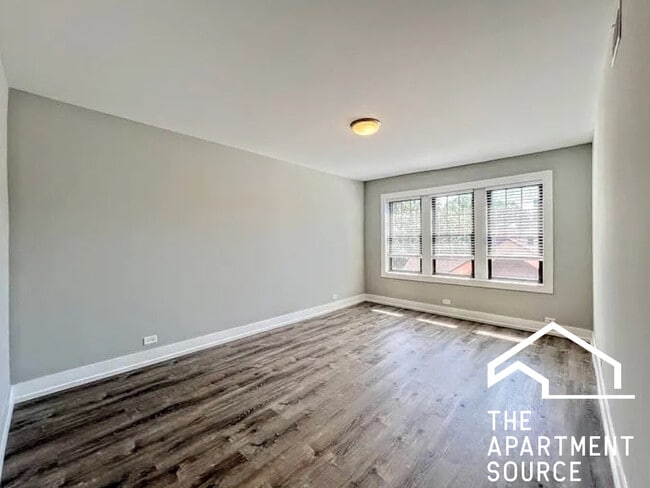 1128 Maple Ave, Unit 2